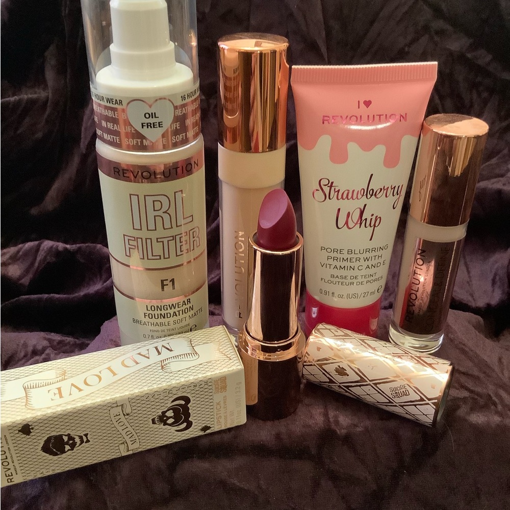 Revolution Makeup Bundle. Harley Quinn <3 Joker Lipstick